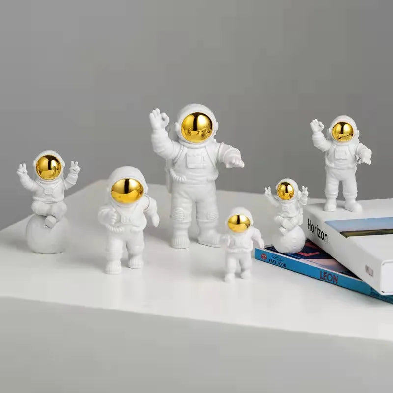 "Resin Astronaut Decoration: Nordic Style Desktop Decor"